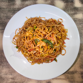 Veg Chilly Garlic Noodles